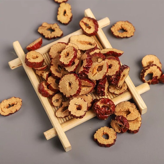 Táo đỏ thái lát sấy khô 100g