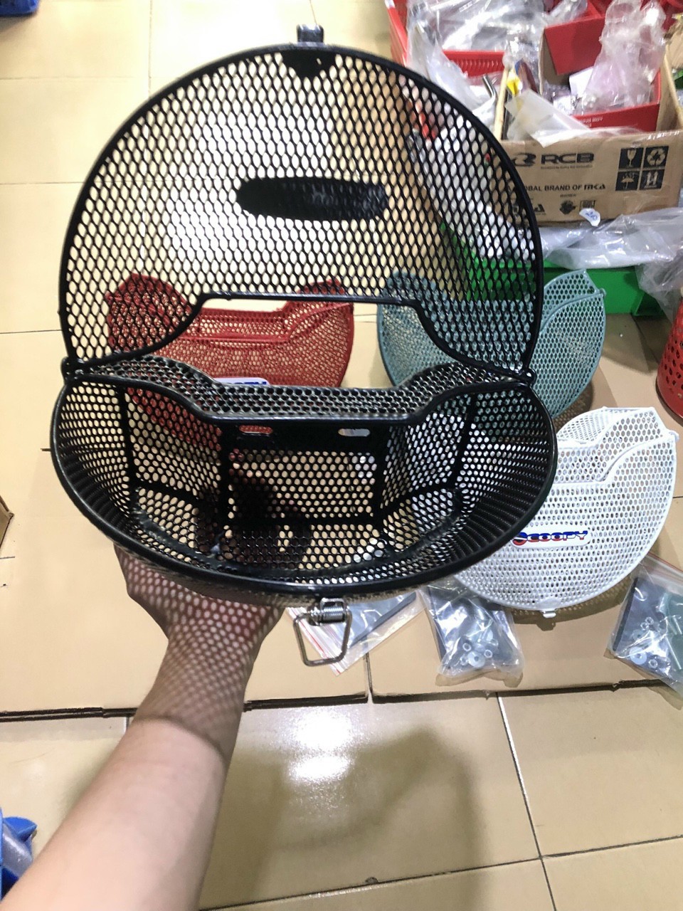 Rổ Trước Xe Scoopy 2021