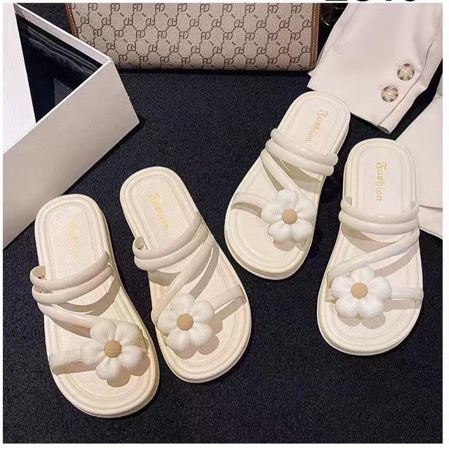 Dép đi biển gắn hoa cúc thời trang, dép quai ngang dây mảnh nữ 3TDEP