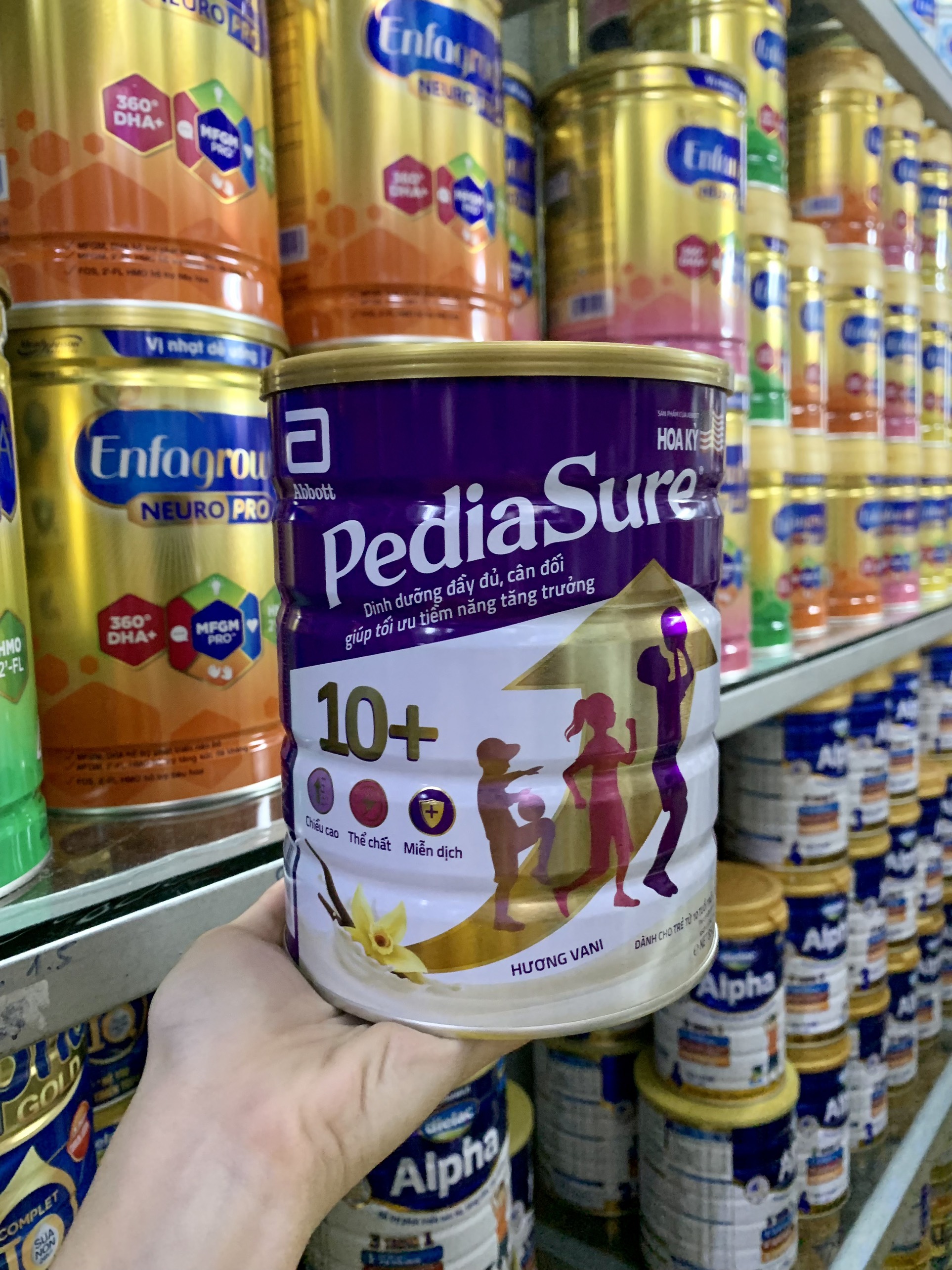 Sữa bột PediaSure 10+ 850G