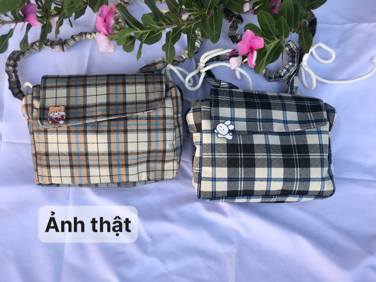 TÚI ĐEO CHÉO RÚT DÂY VẢI KAKI (tặng kèm sticker)
