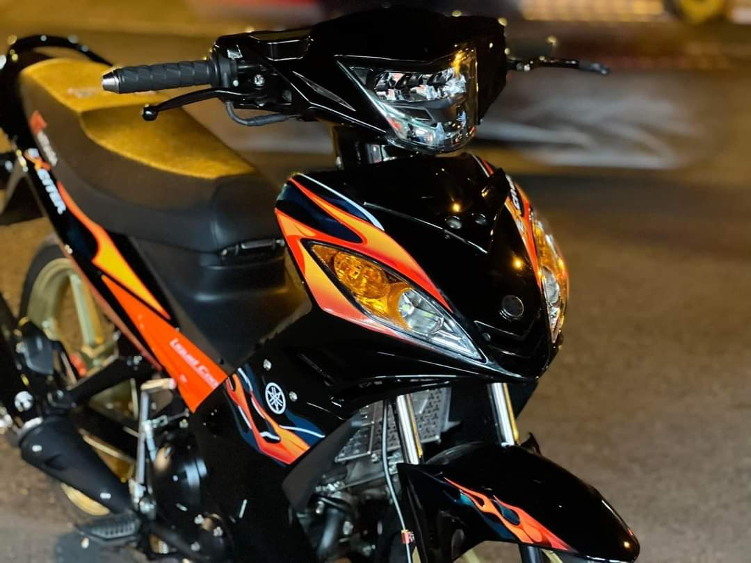 Tem lửa ex 2010 dán xe đen - decal cao cấp