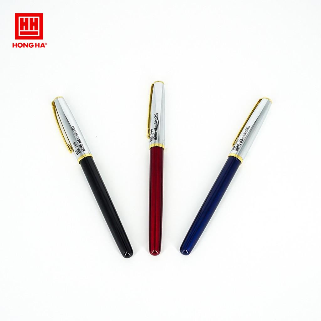 Bút máy nét hoa Hồng Hà 300 2231 (Giao màu ngẫu nhiên)