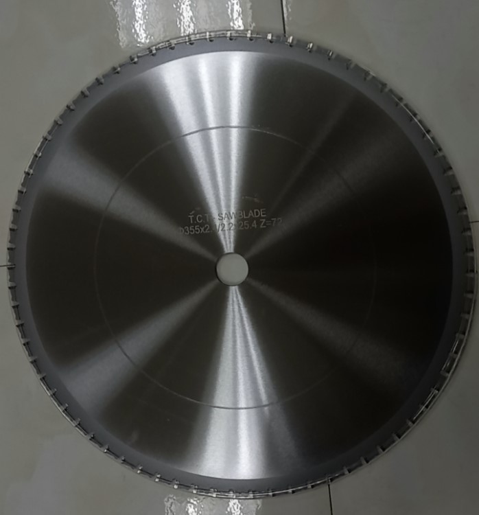 Lưỡi cắt / Đĩa cắt sắt tua chậm 355*2.2*25.4*72T