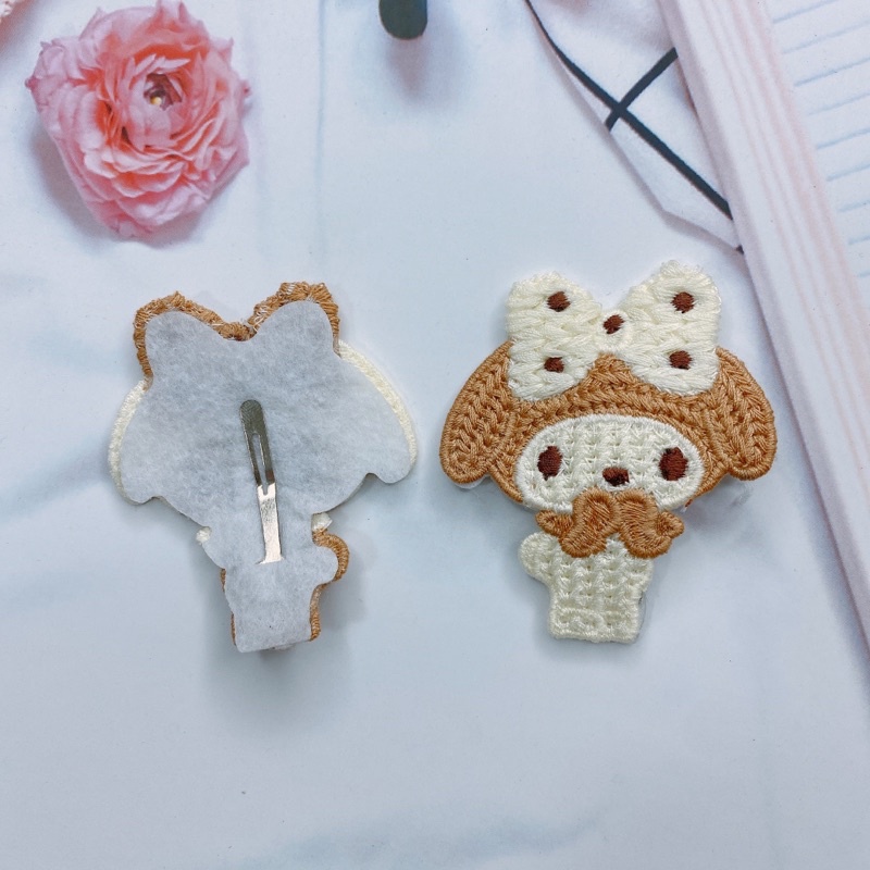 kẹp tóc hình chiếc lá