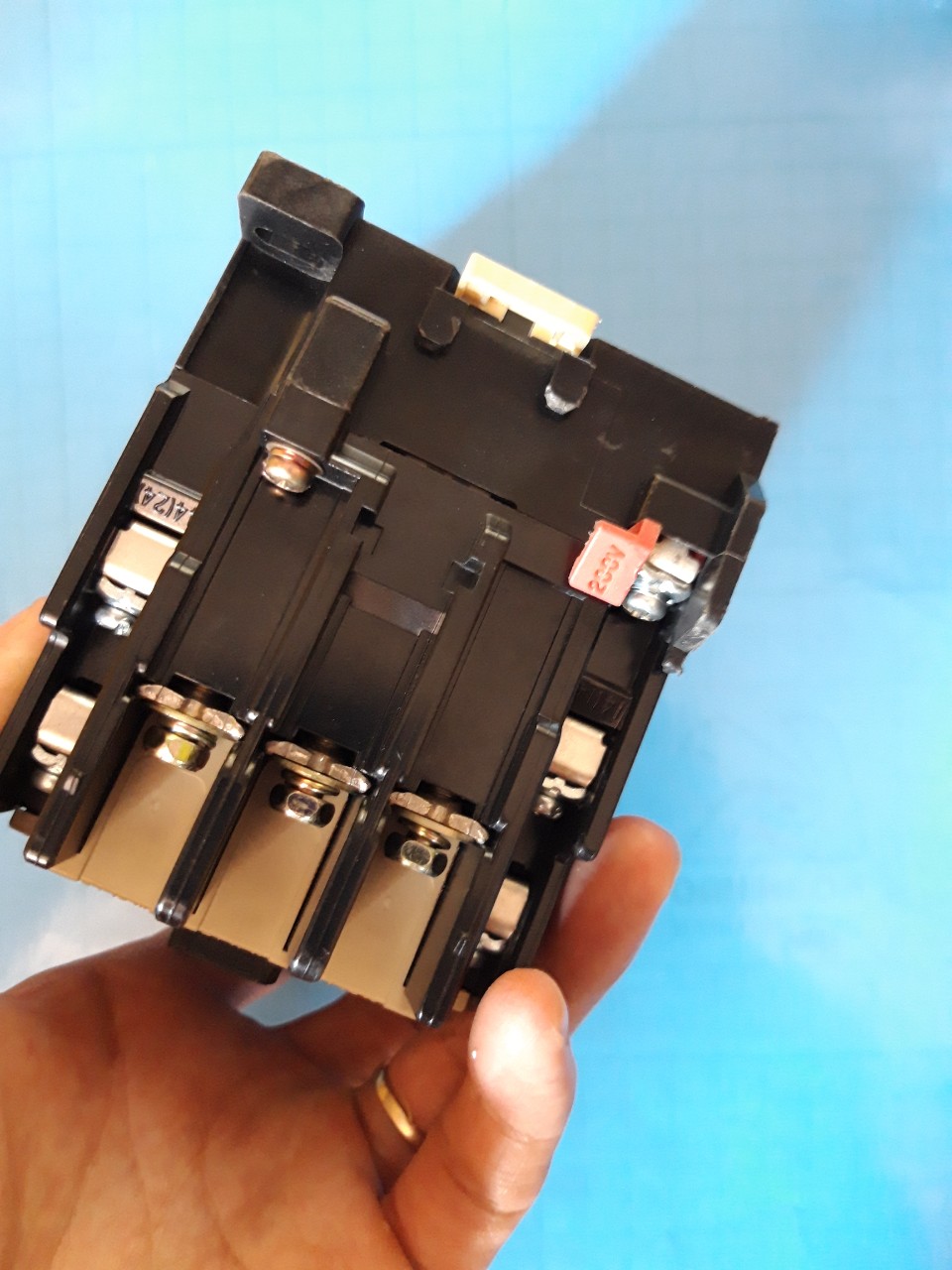 CONTACTOR NHẬT BẢN 35A NHẬT 3 PHA