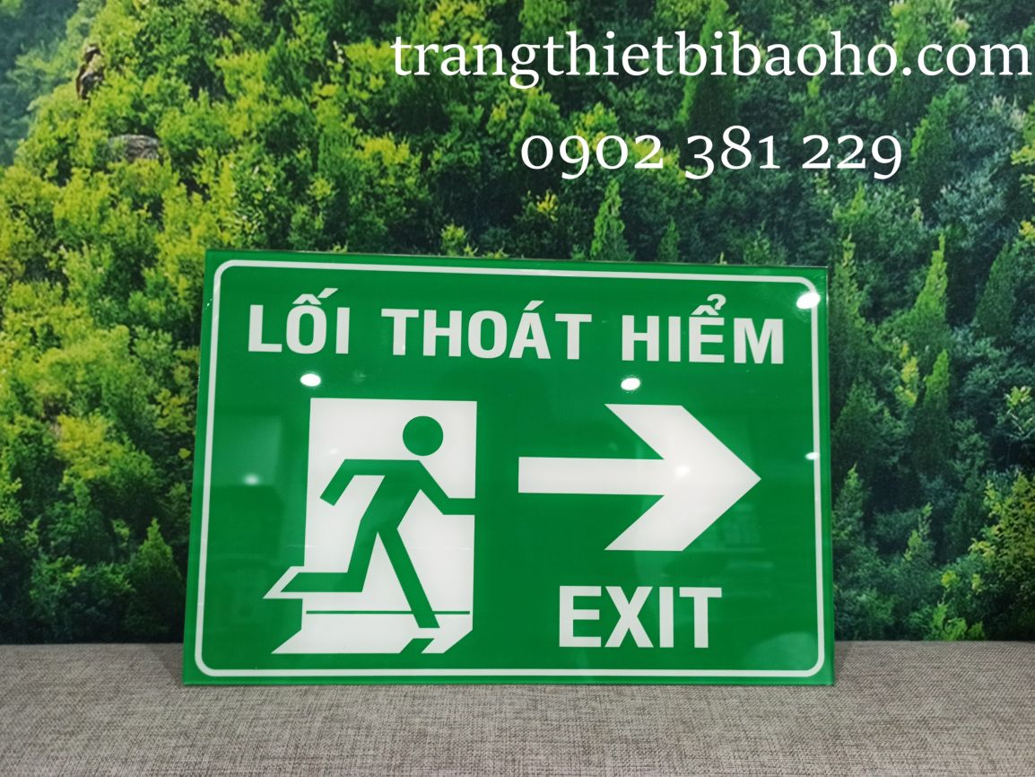 Biển báo mica lối thoát hiểm exit - KT 20 x30cm