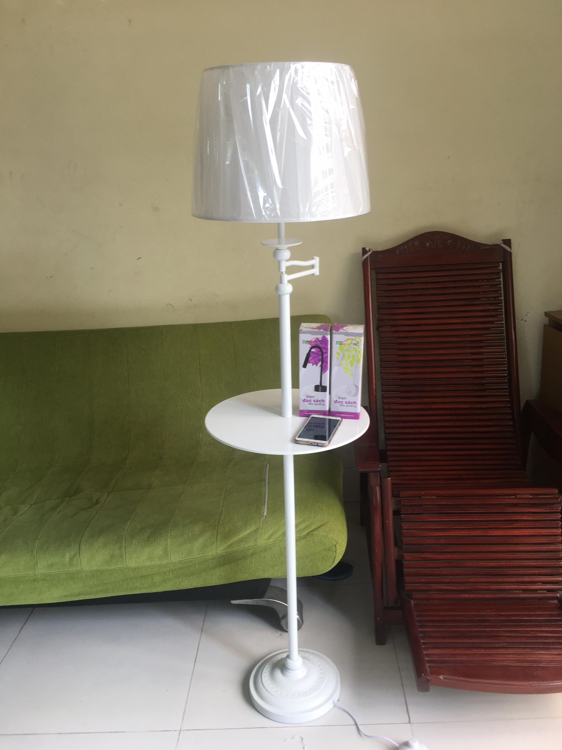 Đèn cây phòng khách RB LIGHTING