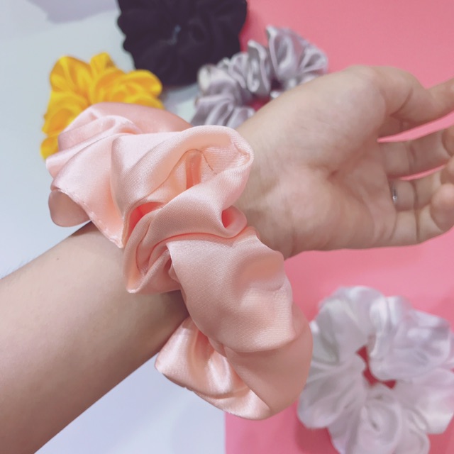 [HCM]Cột tóc vải phi lụa siêu to  cực nhún scrunchies