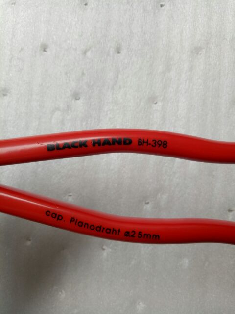 KÌM ĐIỆN 9" BLACKHAND