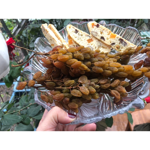[HCM]Nho khô nguyên cành Úc 500gr