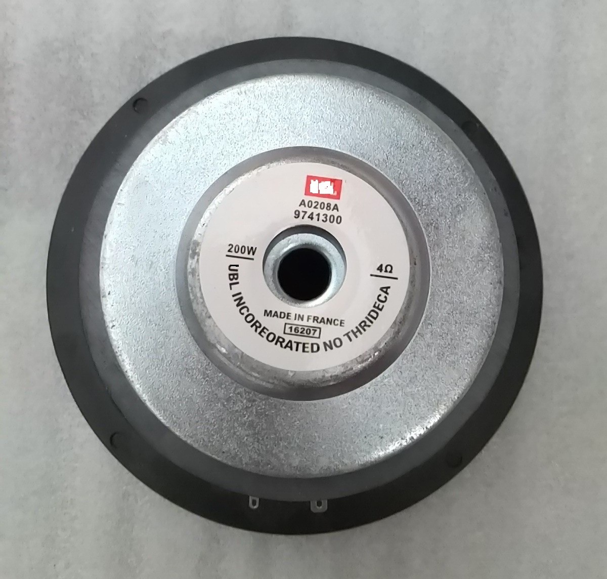 CỦ LOA SUB LOA SIÊU TRẦM JB 16 TỪ 100 NHẬP KHẨU - GIÁ 1 CHIẾC