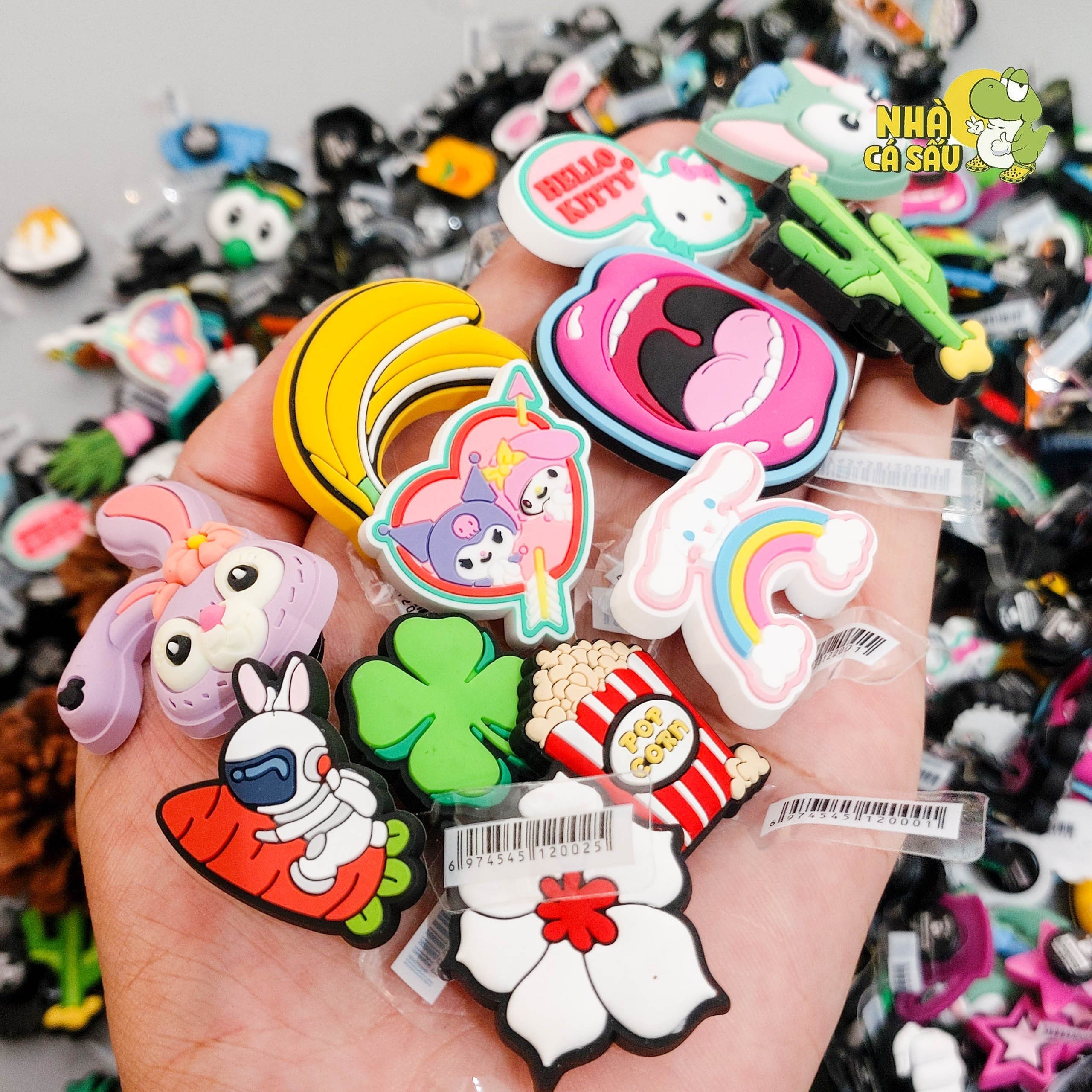 Jibbitz 3D, charm gắn dép sục 3d, sticker gắn dép 3d cao cấp, phụ kiện trang trí dép crocs