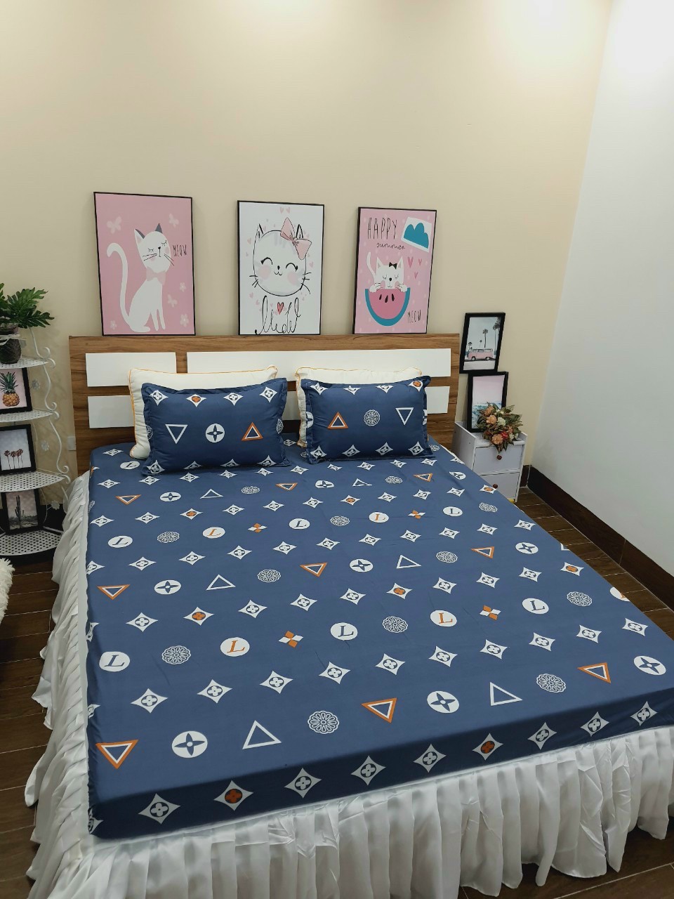 bộ ga gối pholy cotton sét 4 món(1 bộ ga 2 vỏ gối 1 vỏ gối ôm)