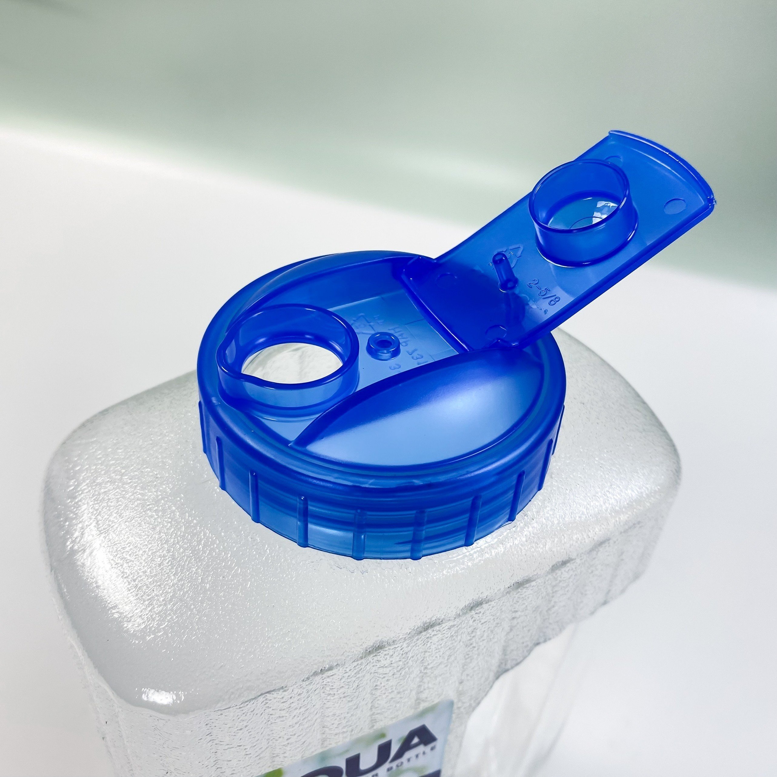 Bình Nước Pet Lock&Lock HAP736 2.1L