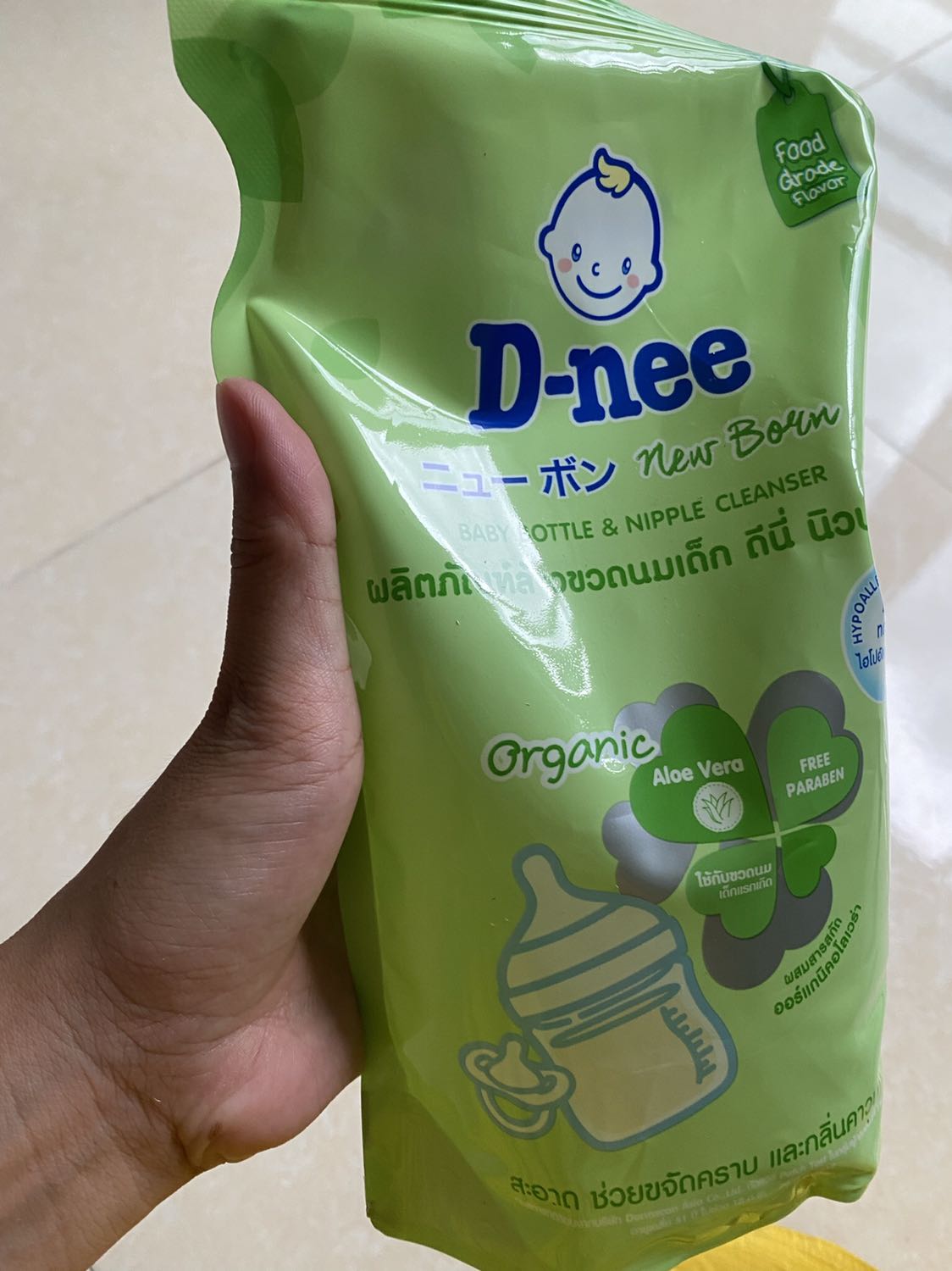 [HCM]Nước rửa bình sữa Dnee Túi 600ml