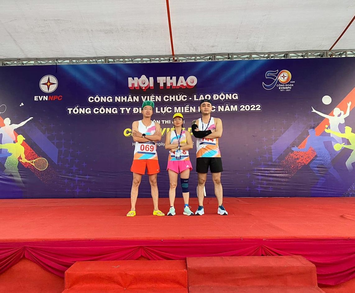 ÁO SINGLET CHẠY BỘ NAM/NỮ UTO