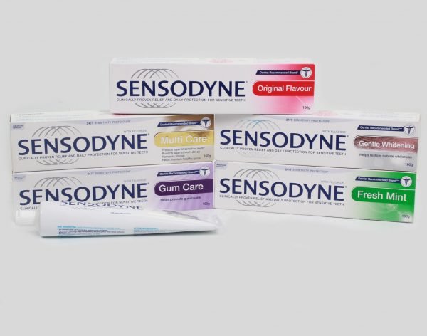 [HCM]Kem đánh răng sensodyne thái lan