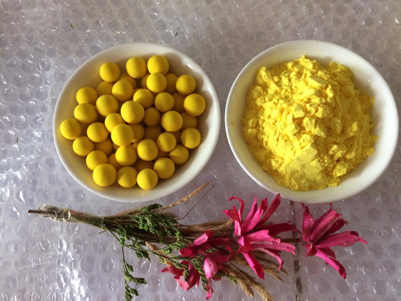 1 HỘP VIÊN NGHỆ SỮA ONG CHÚA