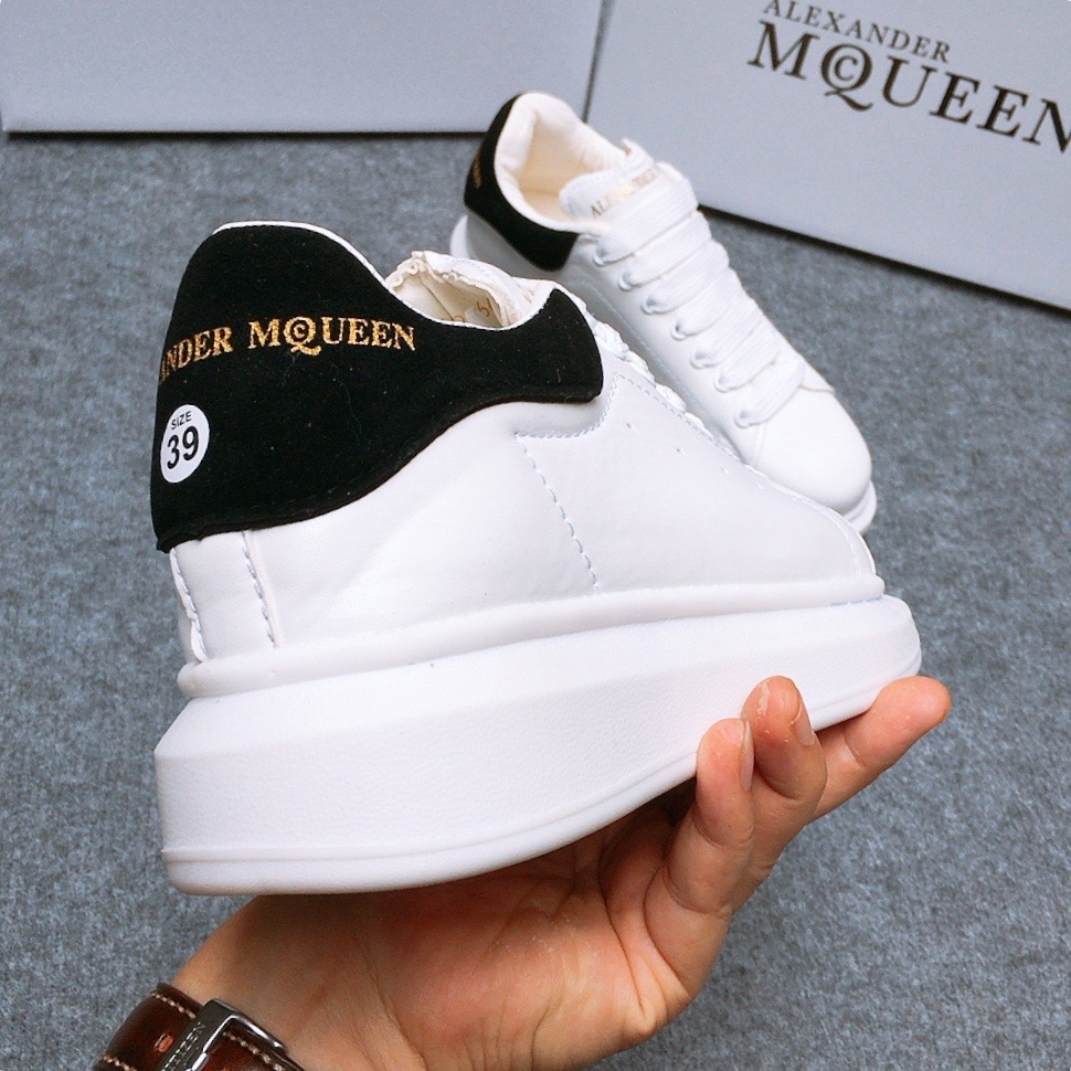 [TẶNG KÈM HỘP+BILL LỌ TẨY ]Giày Thể Thao Sneaker MC gót nhung
