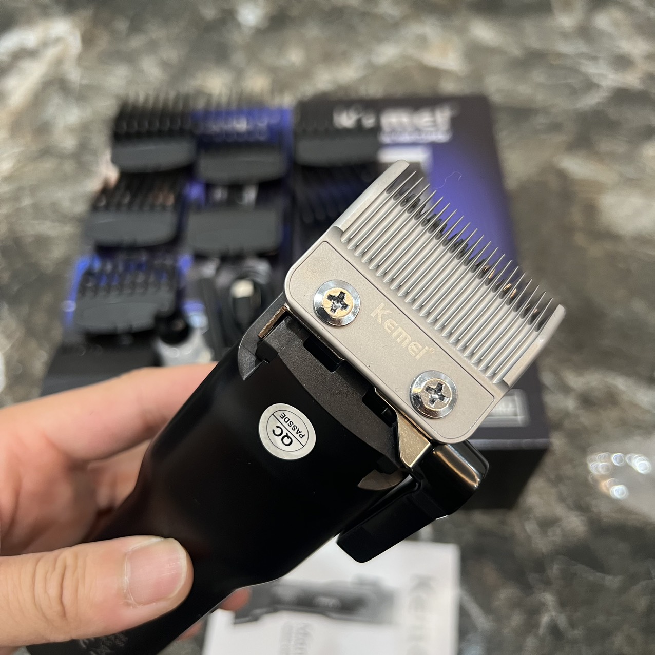 Tông đơ cắt tóc Kemei KM-5082