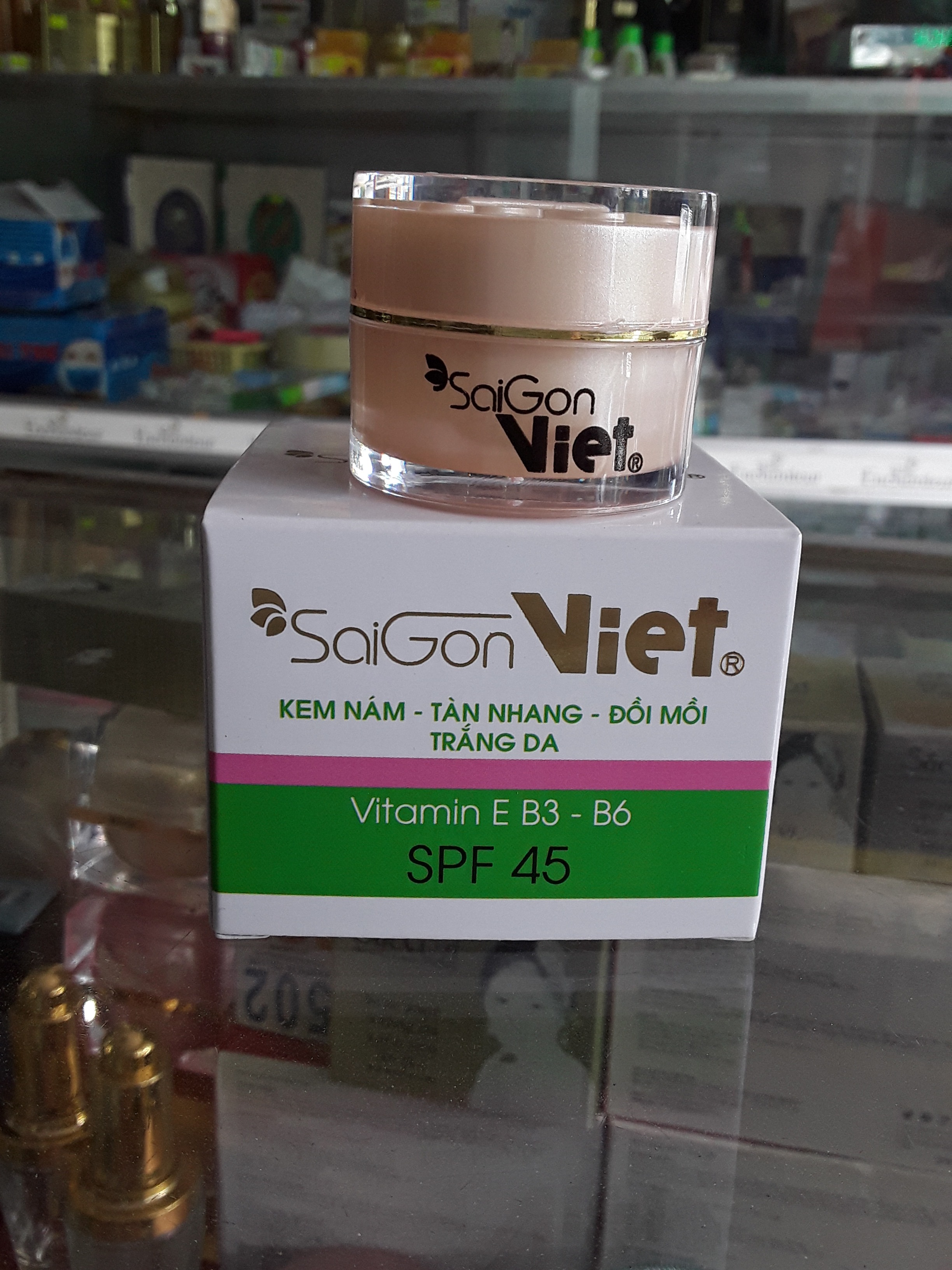 Kem Nám tàn nhang đồi mồi _Trắng da 15g Sài Gòn Việt