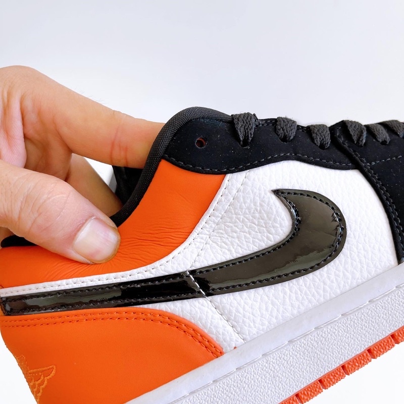 Giày sneaker cổ thấp | J0rdan 1 Low Cam đen
