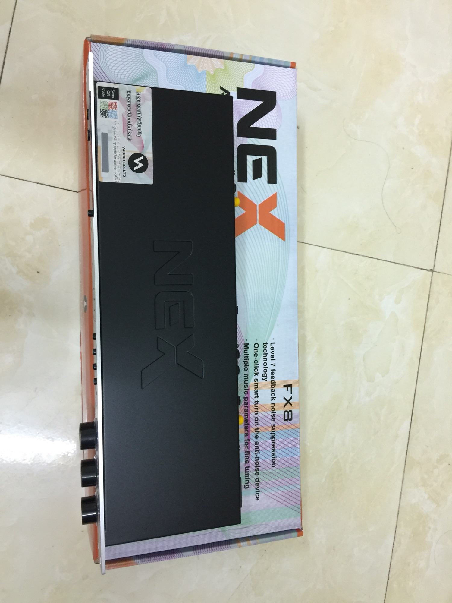Vang Cơ Nex FX8