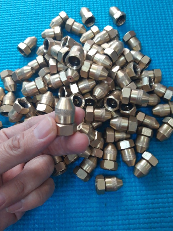 Bảng giá Béc đồng phun sương tưới cây chân ren 21mm hoặc 13mm