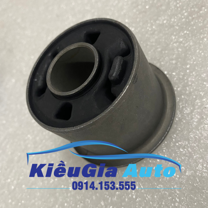 Cao su càng A to Mazda 3 2013-2020
