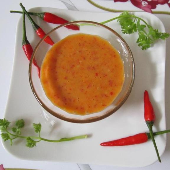 Com bo 2 chai muối chanh ớt DASAVI đỏ 260g