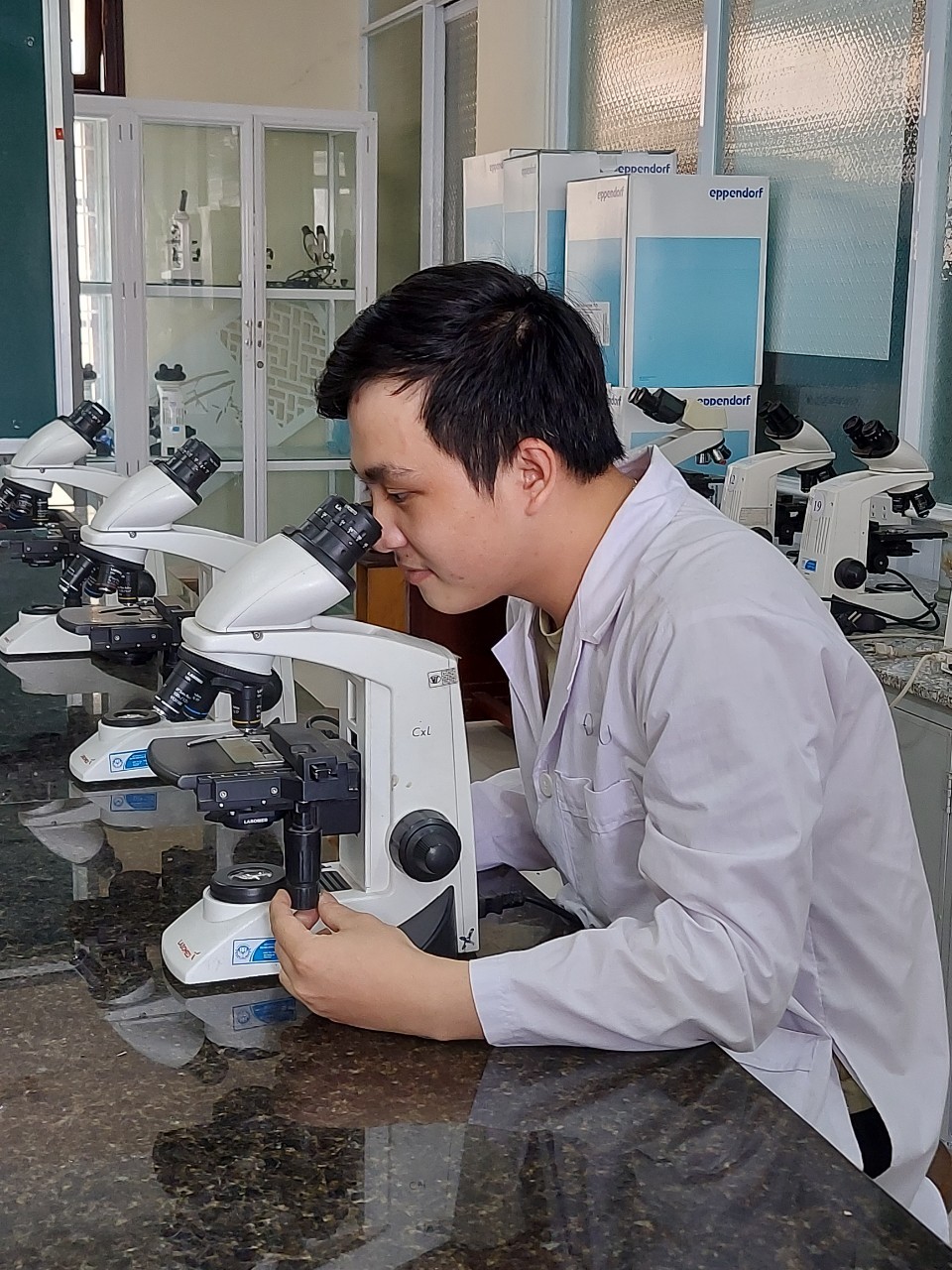 Men Microbiology (enzyme protease 10.000 UI/g)