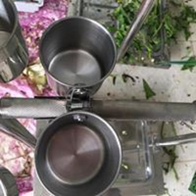 [HCM]Cóng đựng thức ăn cho chim dạng kẹp