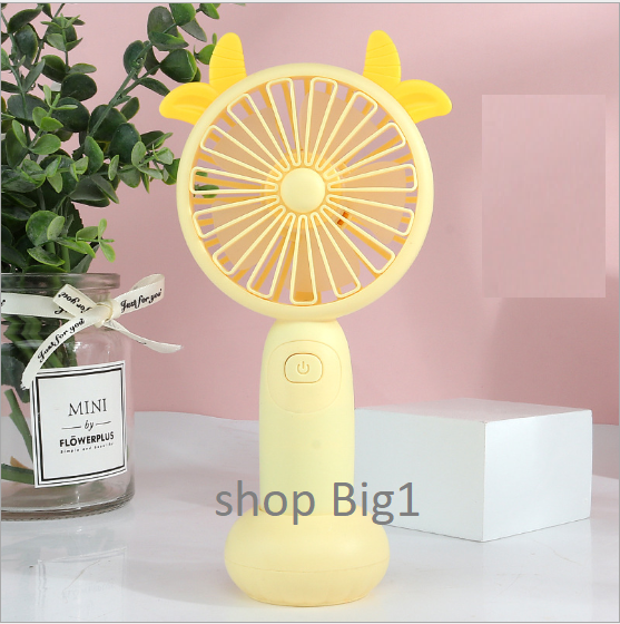 Quạt mini cầm tay tai thú có đèn Led