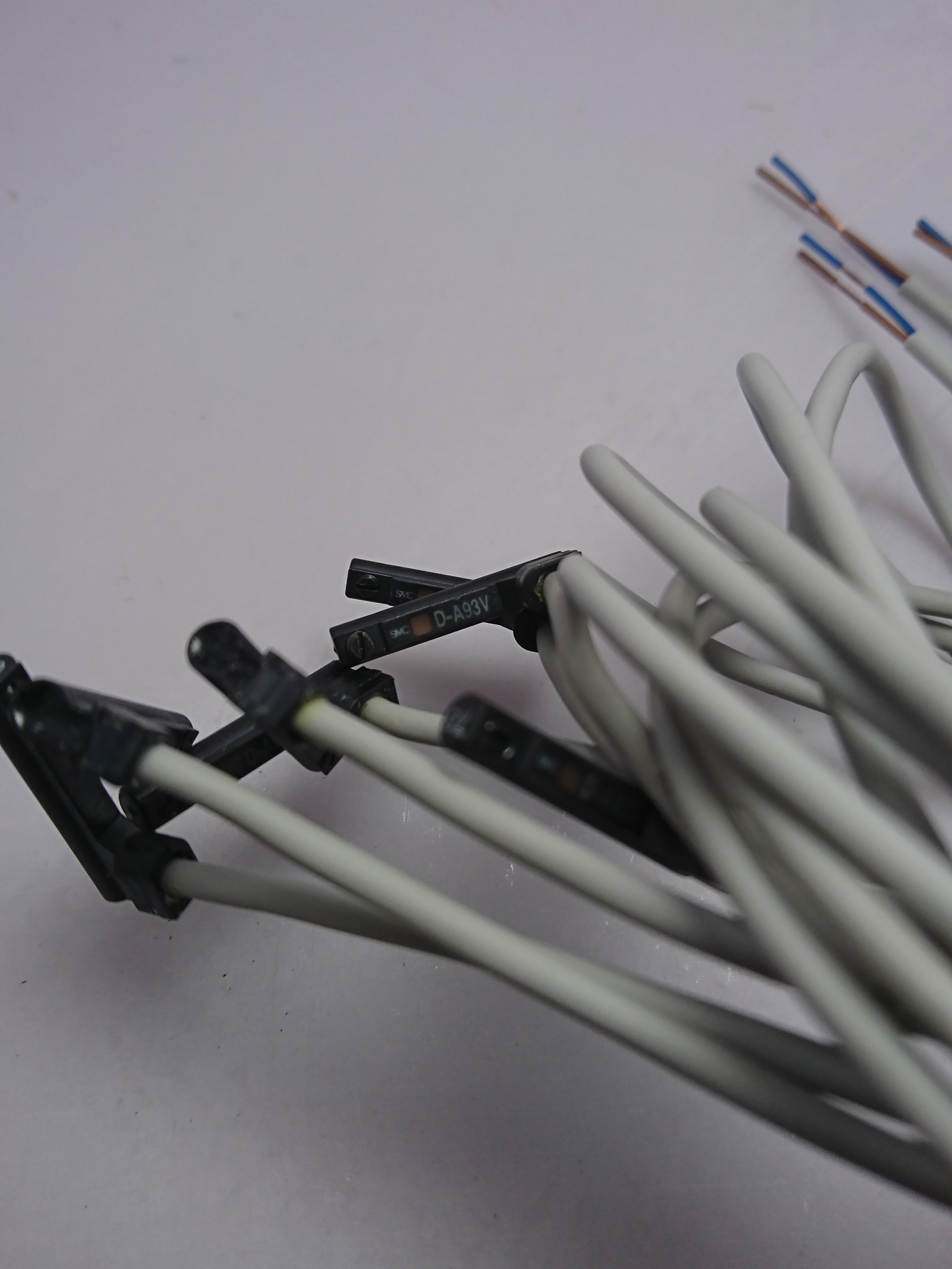 Cảm biến xi lanh SMC : D-A93, D-A93V, D-M9B, D-M9BWV, D-C73, D-F8B