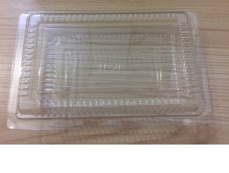 BỘ 50 HỘP NHỰA ĐỰNG BÁNH  SU KEM 13.5 X 9 CM, CAO 4CM - H30