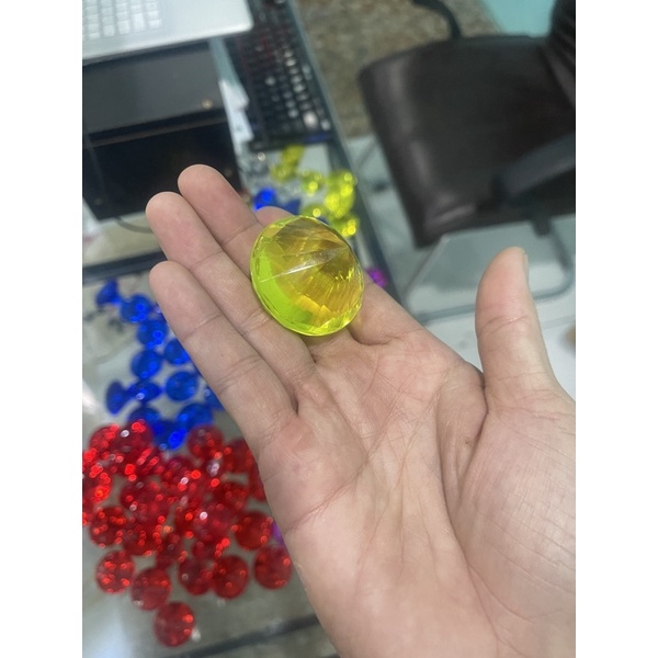 Kim cương nhựa Mica 20mm 30mm 40mm trưng bày, trang trí sản phẩm