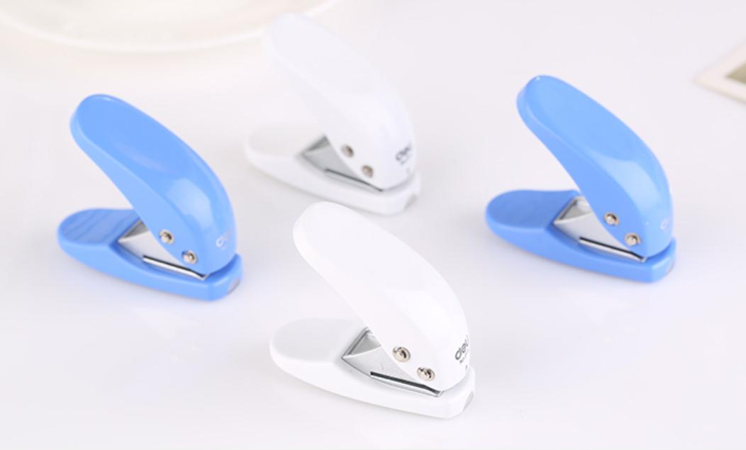 Dụng cụ đục lỗ - Kìm đục lỗ giấy sổ còng Deli