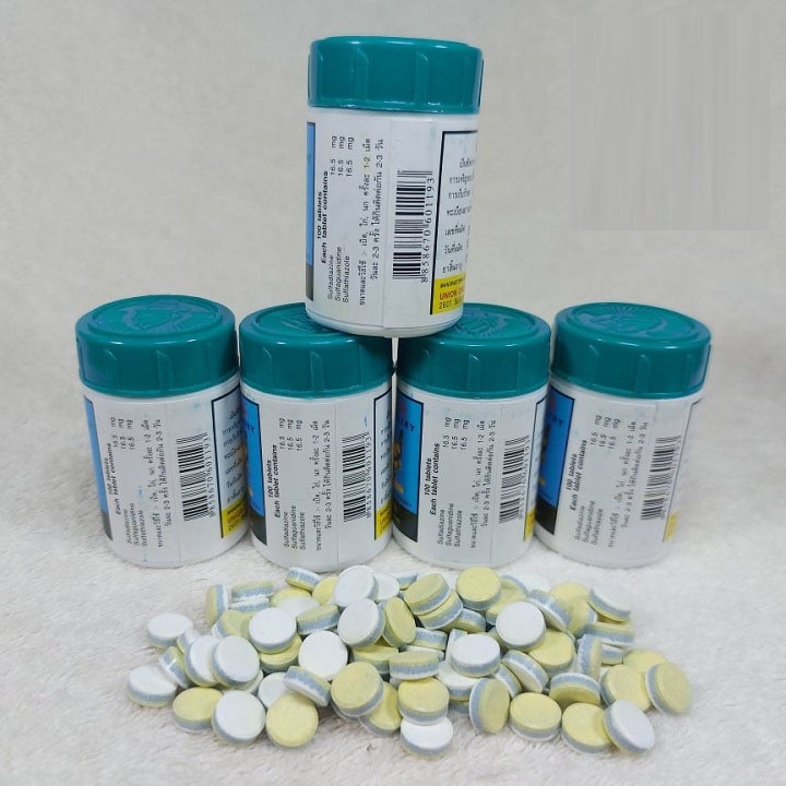 TH.U.Ố.C CH.Ữ.A ĐI ỈA PHÂN XANH PHÂN TRẮNG CHO GÀ