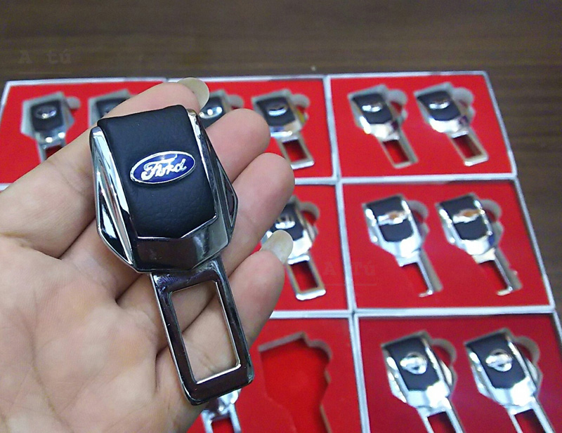 Chốt an toàn oto logo FORD