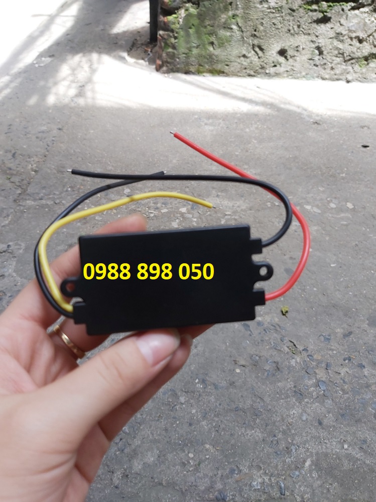bộ hạ áp điện DC 12v xuống 6v 2a