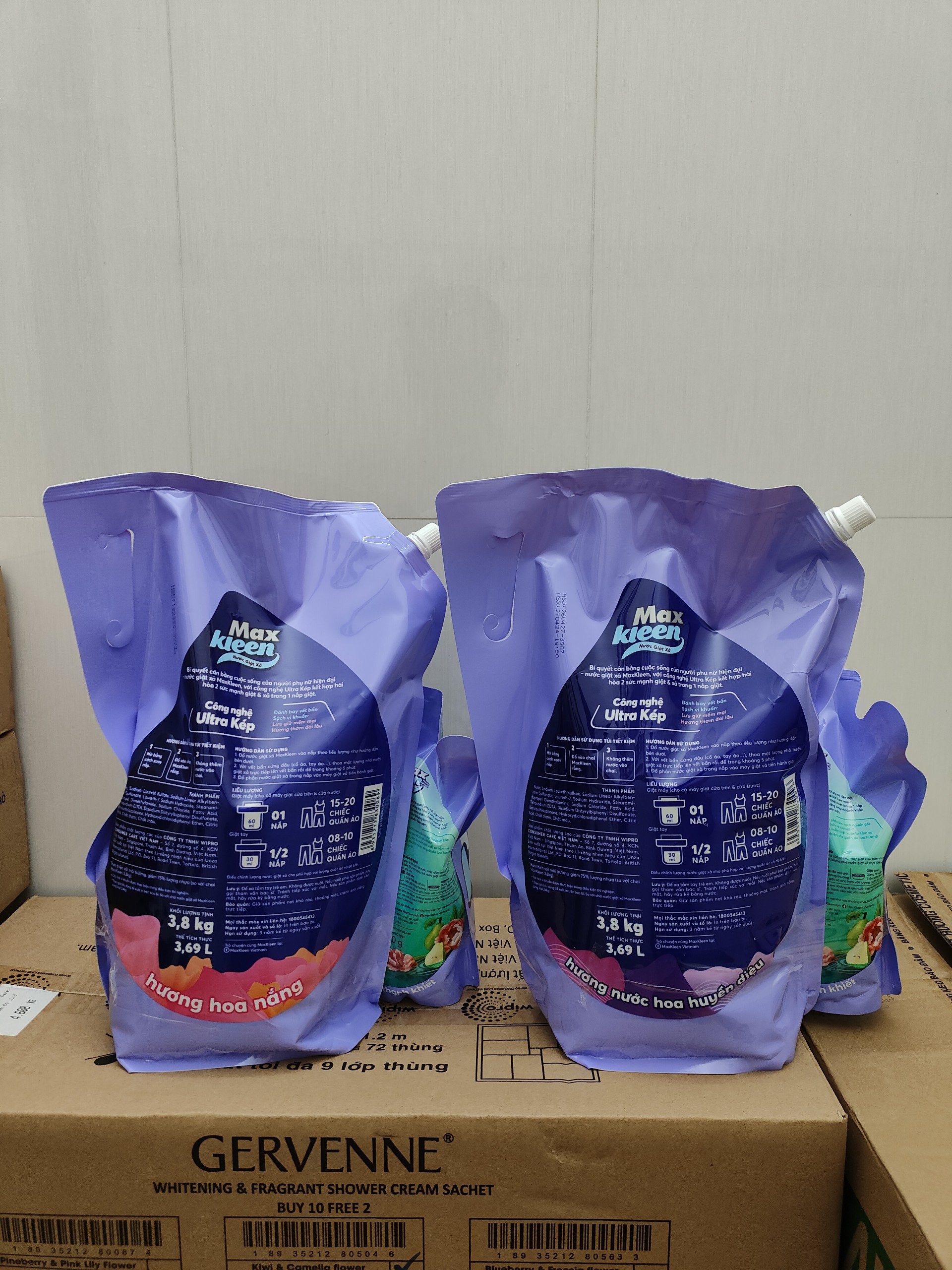 Nước Giặt Xả Maxkleen 3.8kg + túi 600g