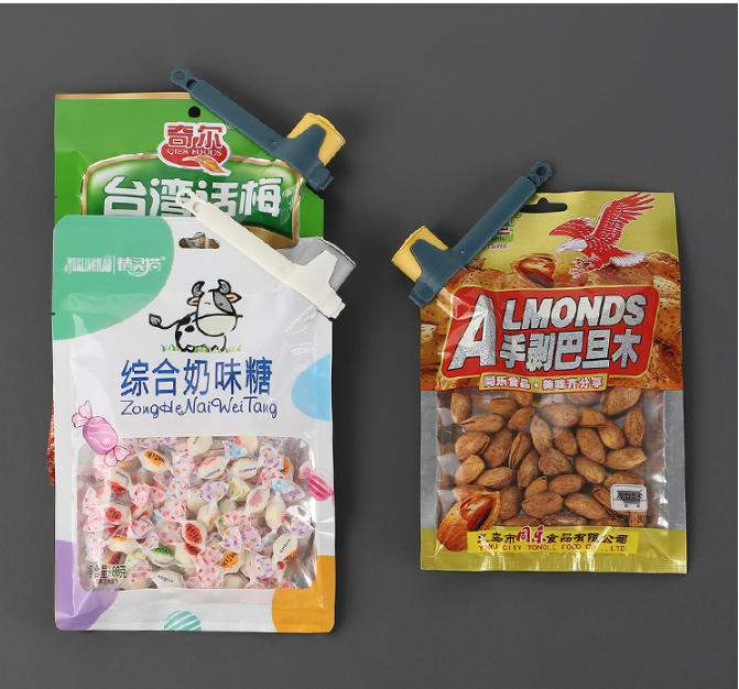 Kẹp Miệng Túi Có Nắp Đậy