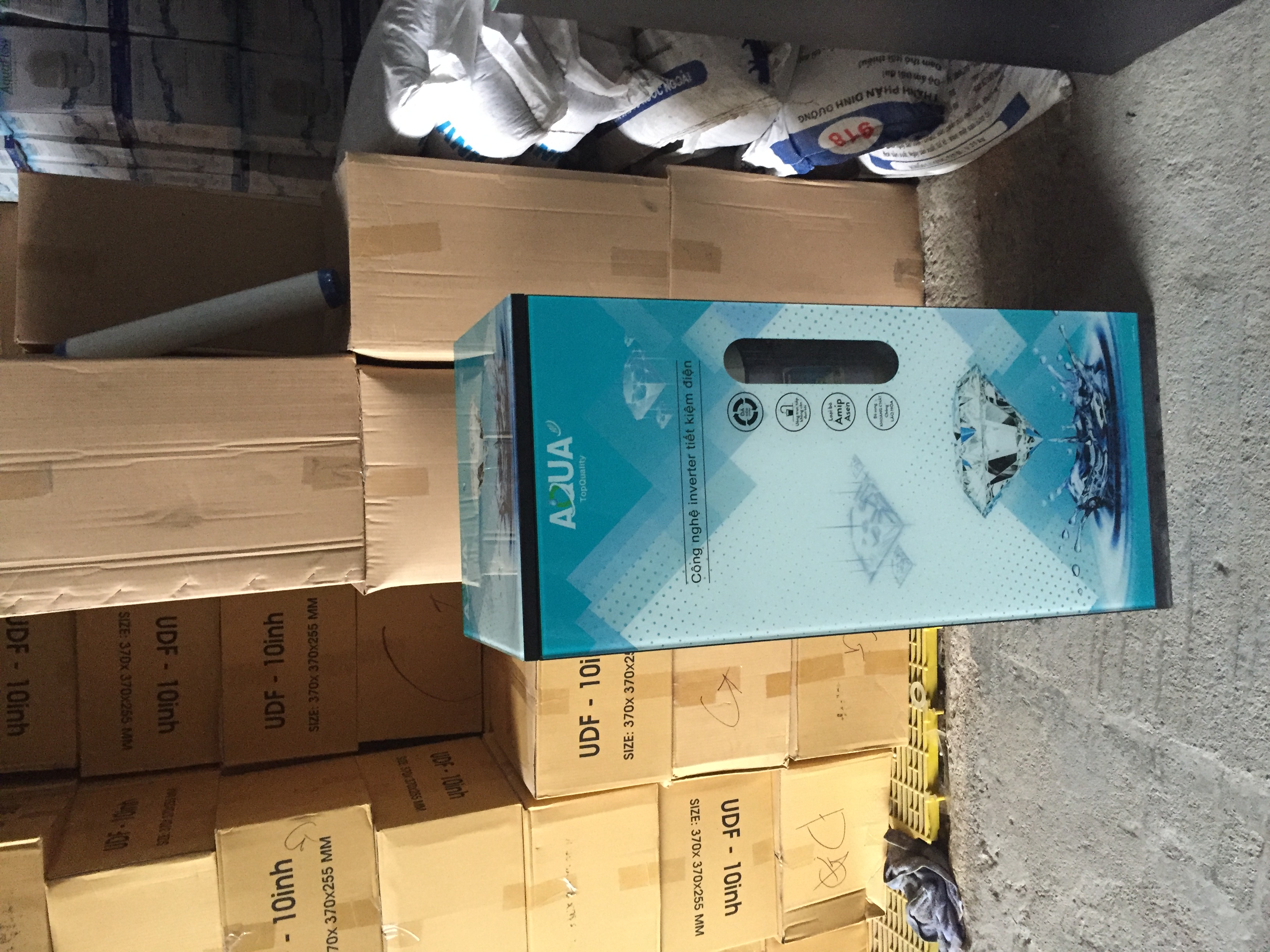 Máy lọc nước AQUA
