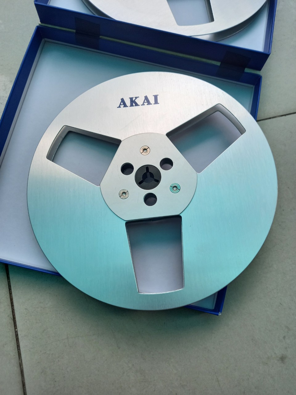 AKAI rell băng cối 7 inch
