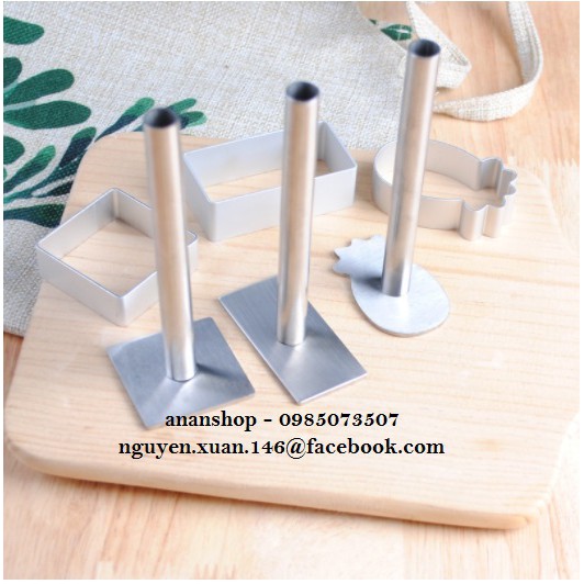 Cây nhấn khuôn bánh dứa