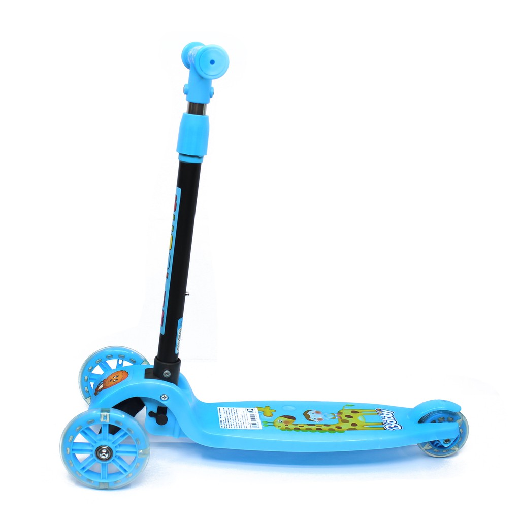 Xe trượt Scooter (quà của Bobby )