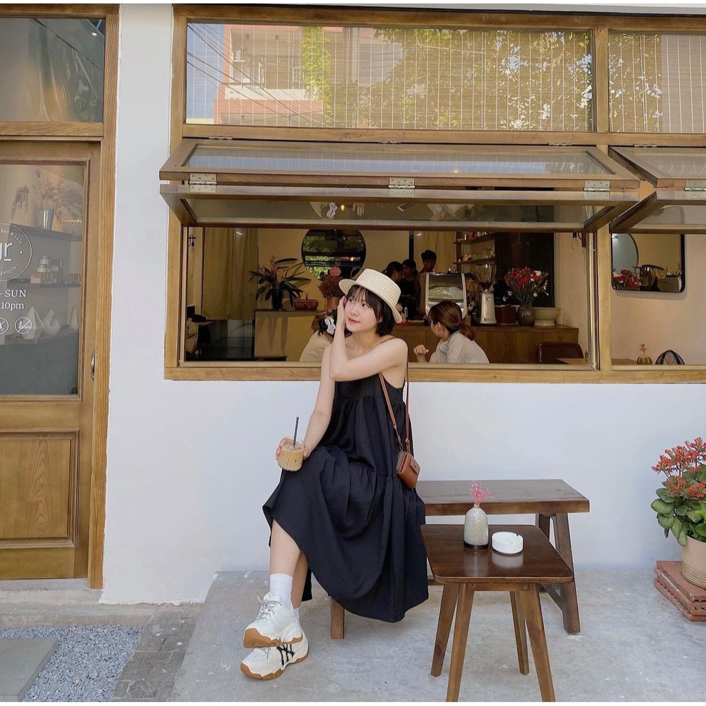 Đầm Maxi Đen Nữ 2 Dây Hở Lưng