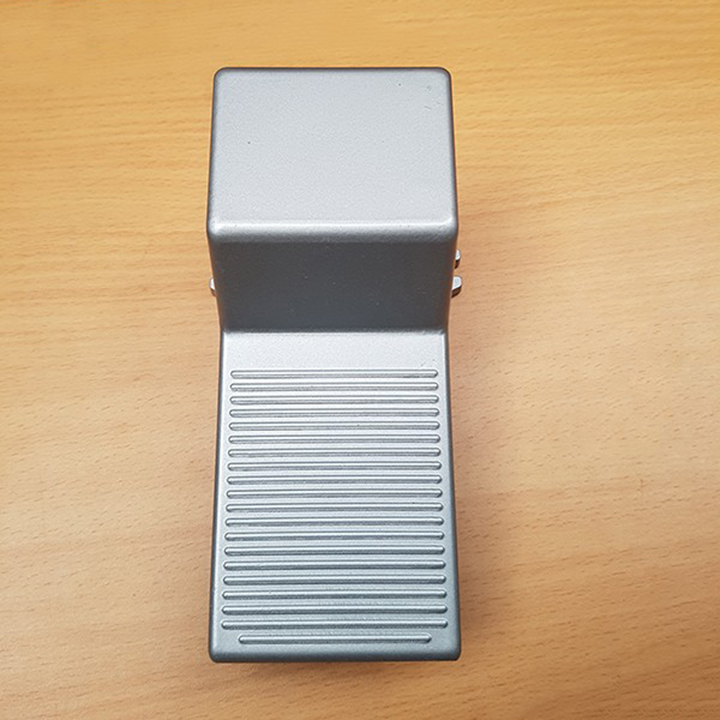 Bàn đạp chân khí nén 4F210-08