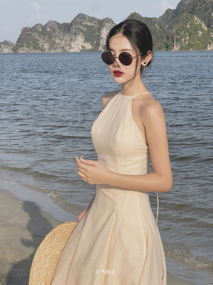[CMEE] Đầm cổ yếm Aurora Midi Dress